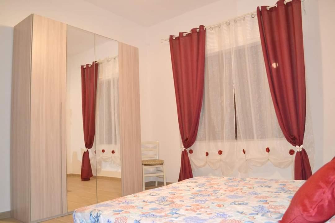 Teresa Holiday Саррок Экстерьер фото